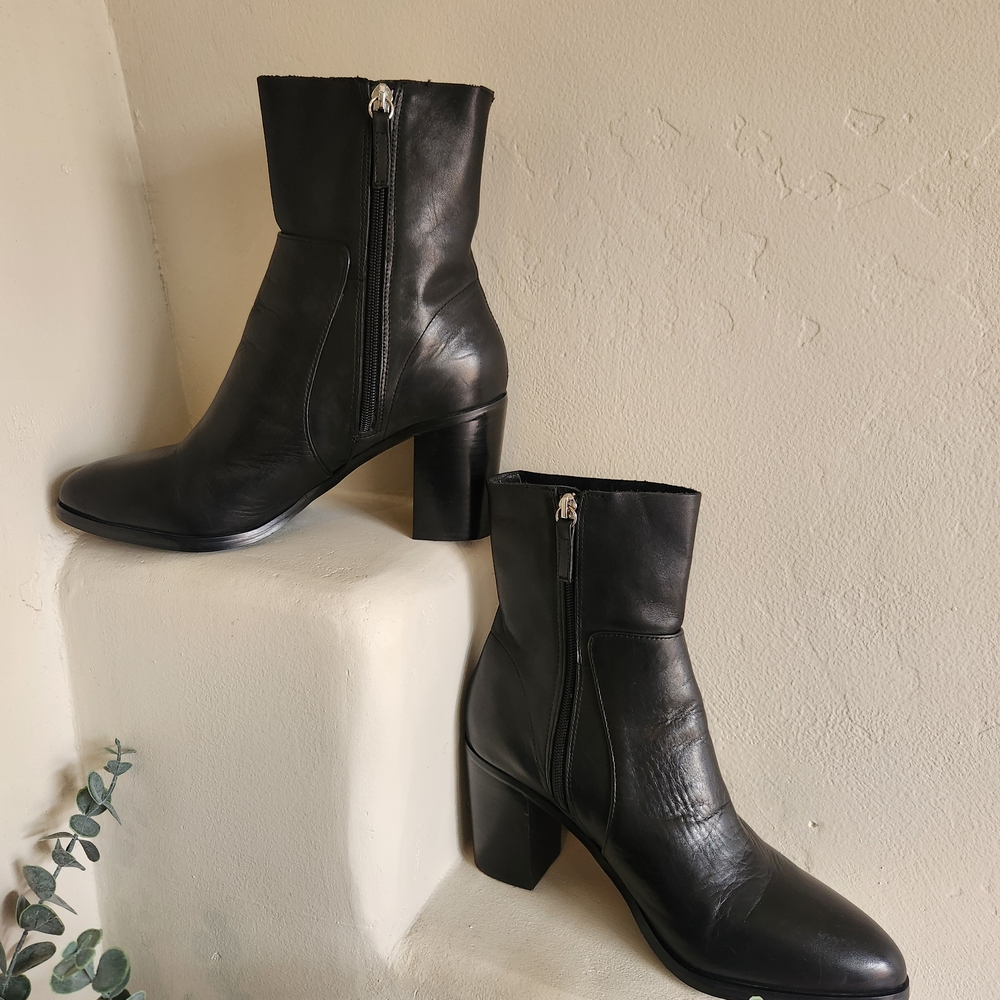 Steve Madden Black Heeled Boots SKU X07 - Picture 3 of 10